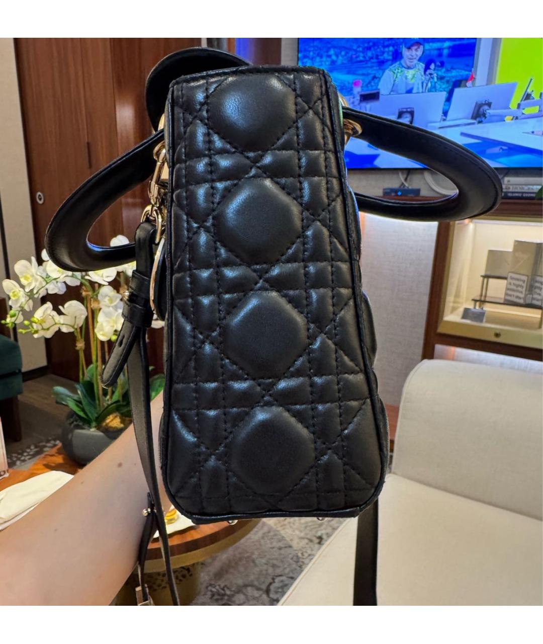 CHRISTIAN DIOR Черная кожаная сумка с короткими ручками, фото 5