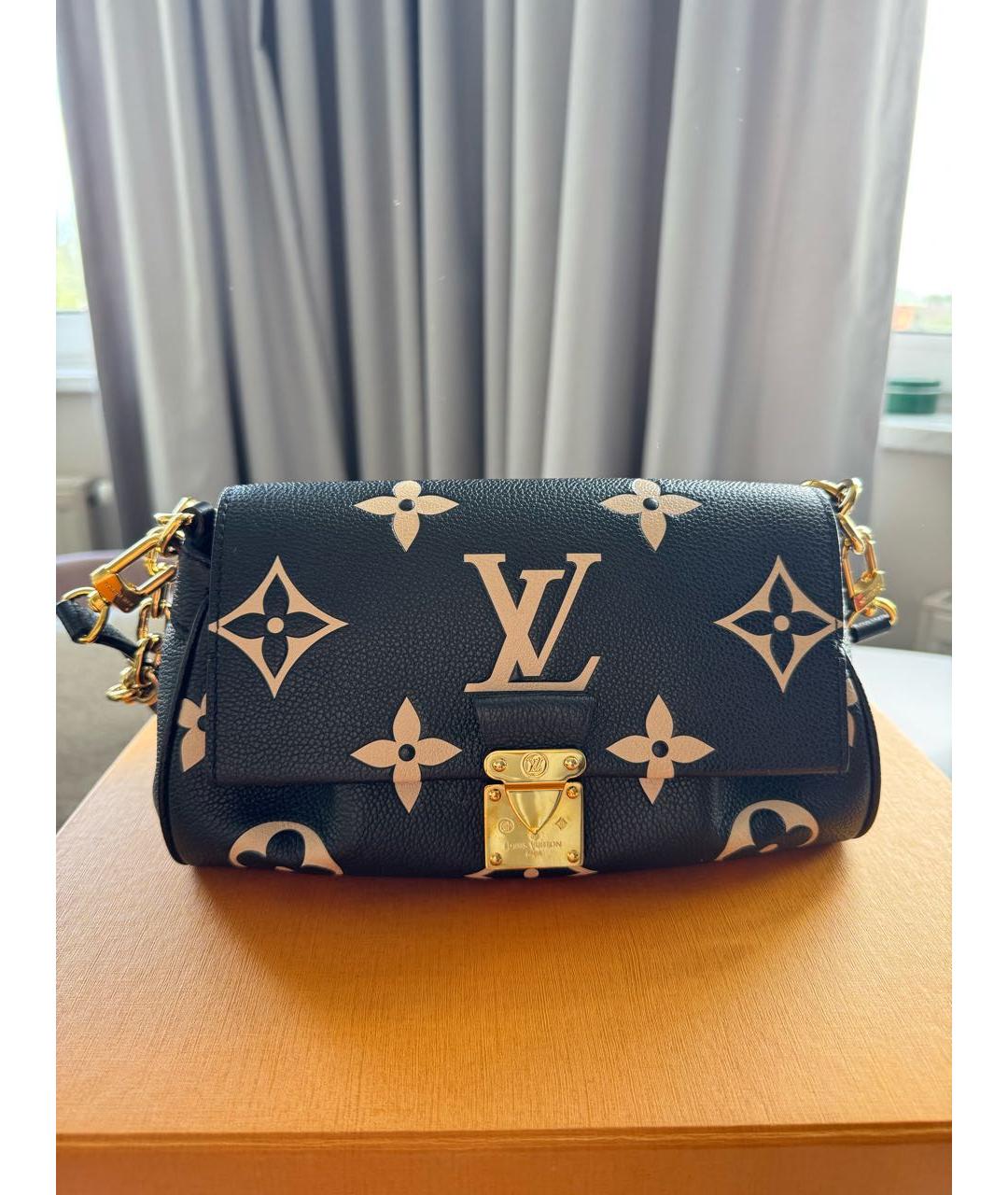 LOUIS VUITTON Черная кожаная сумка через плечо, фото 8