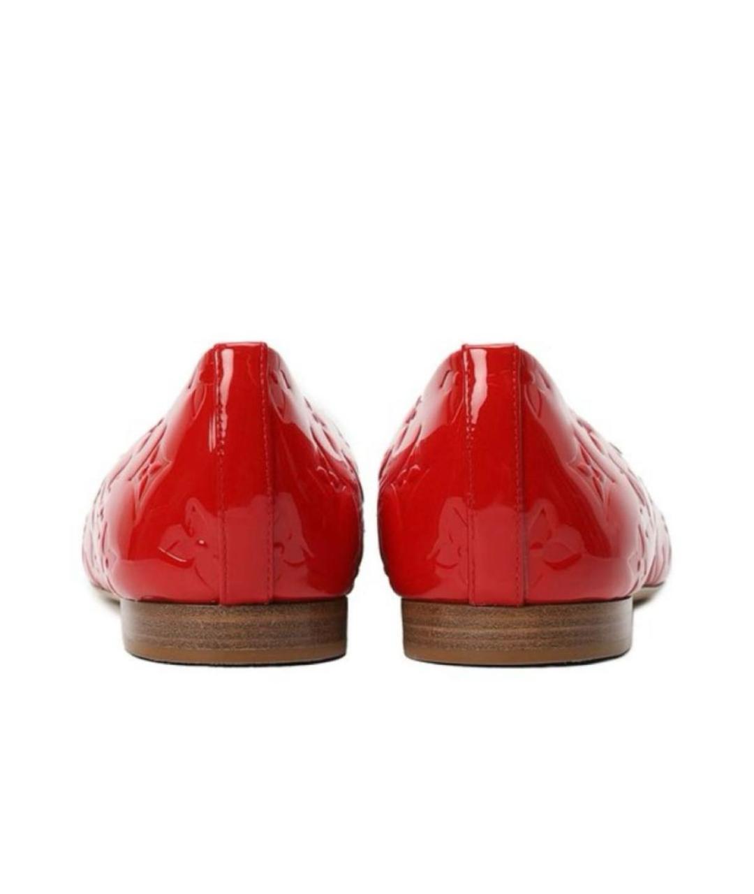LOUIS VUITTON Красные балетки из лакированной кожи, фото 4