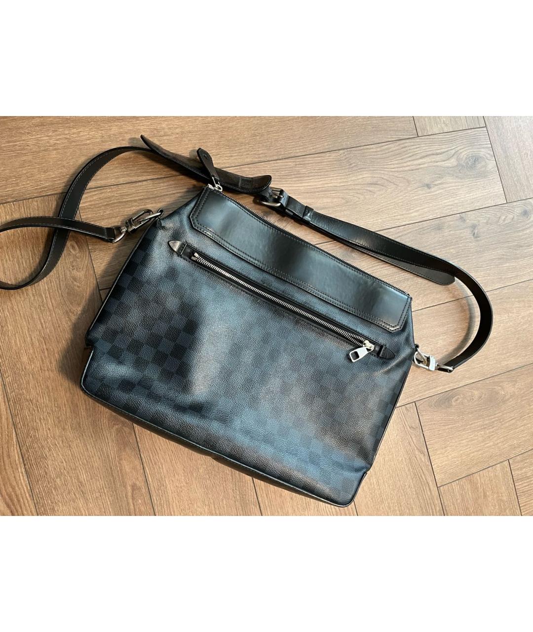 LOUIS VUITTON Темно-синяя кожаная сумка через плечо, фото 9