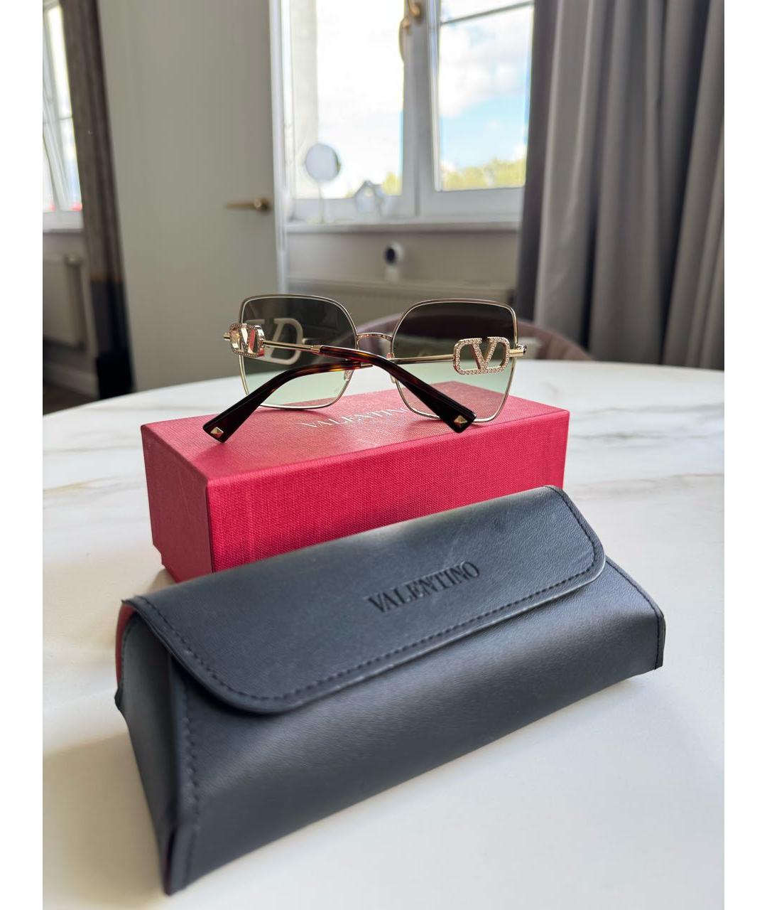 VALENTINO Золотые металлические солнцезащитные очки, фото 5