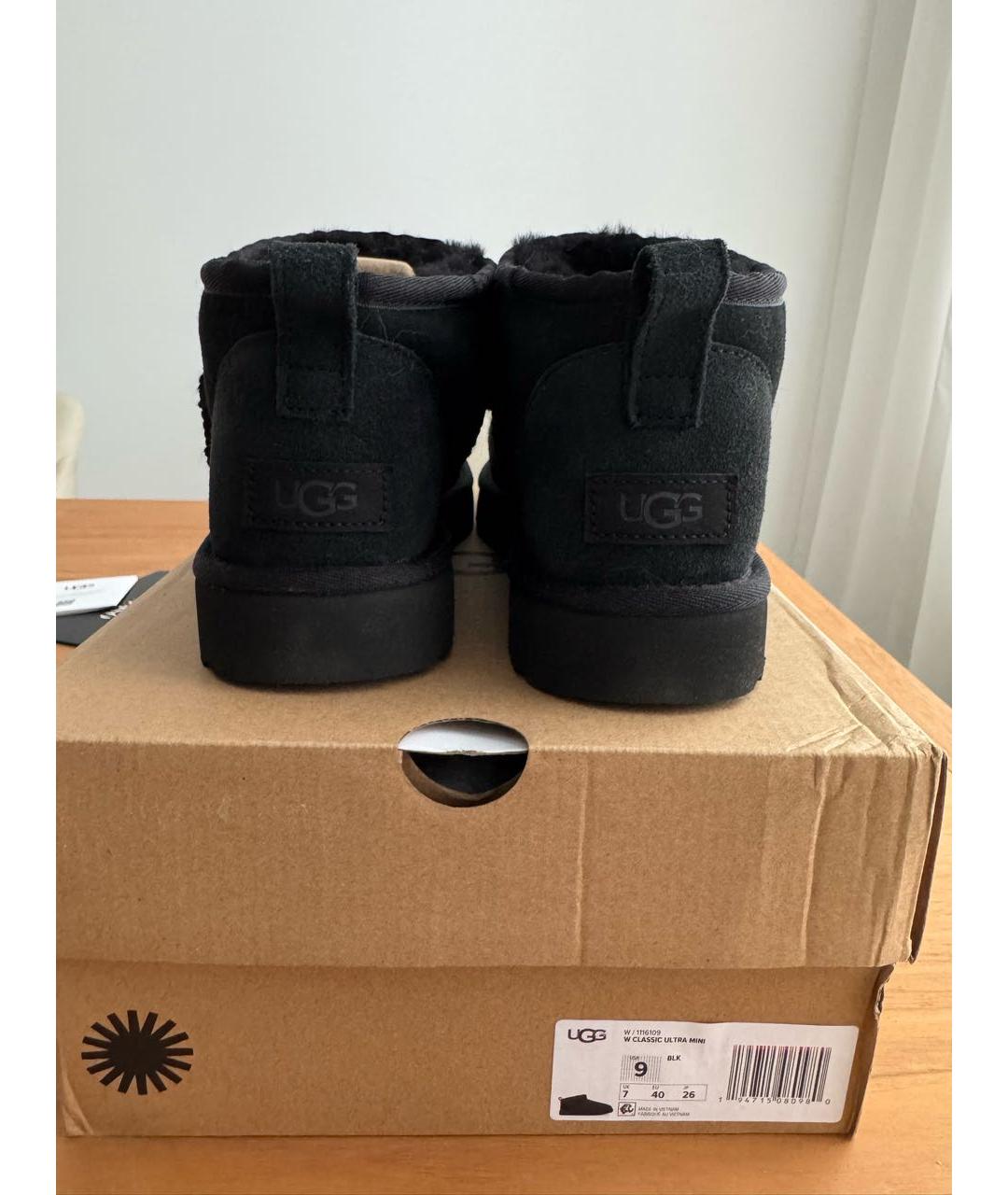 UGG AUSTRALIA Черные замшевые ботинки, фото 4