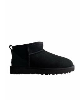 UGG AUSTRALIA Ботинки