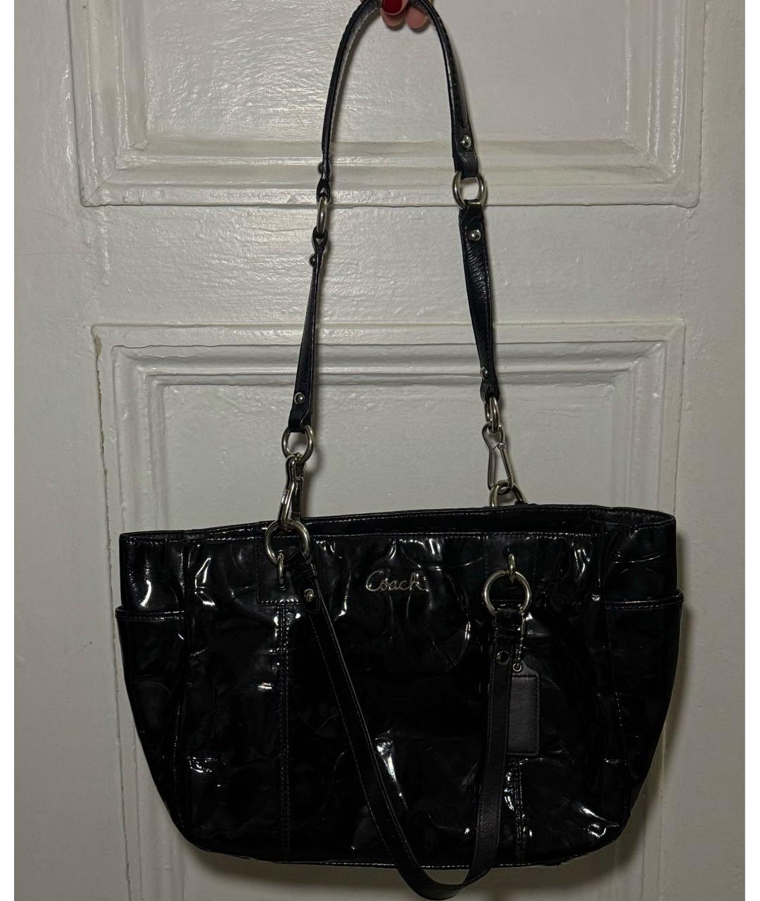 COACH Черная сумка тоут из лакированной кожи, фото 5