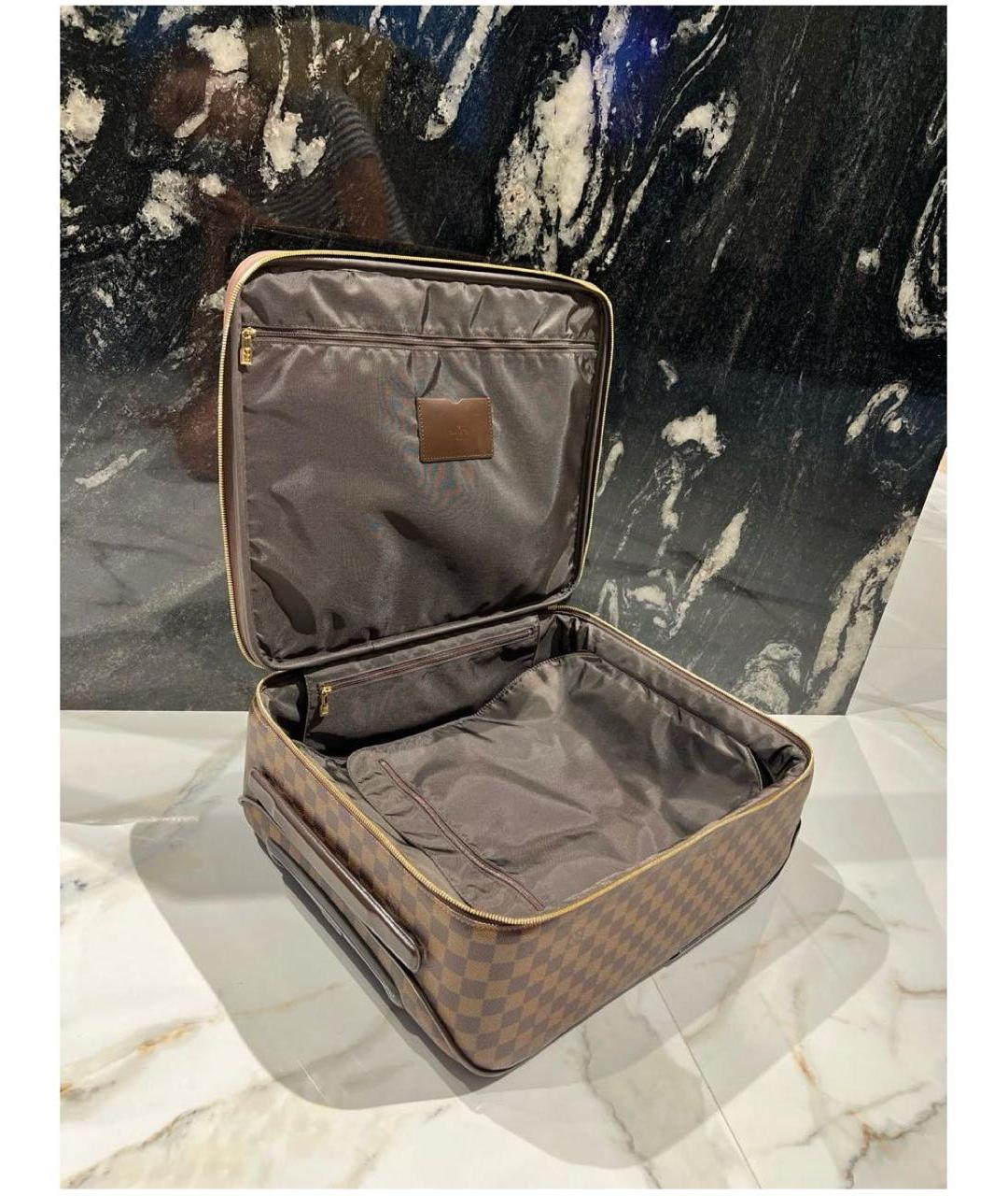 LOUIS VUITTON Коричневый чемодан, фото 4