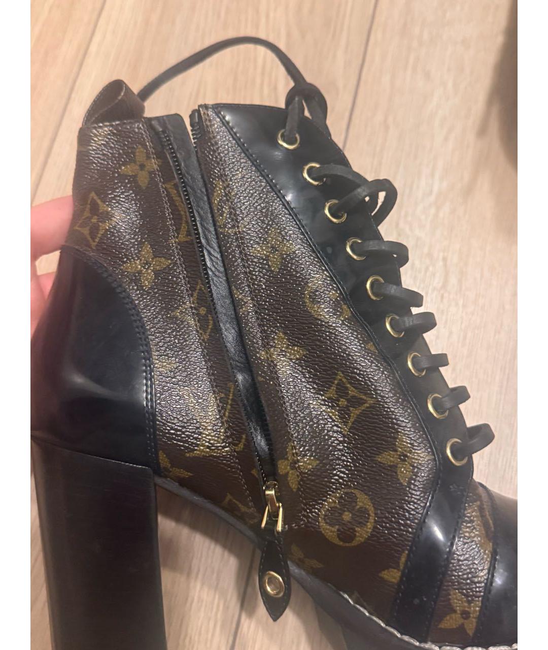 LOUIS VUITTON Коричневые ботильоны, фото 4