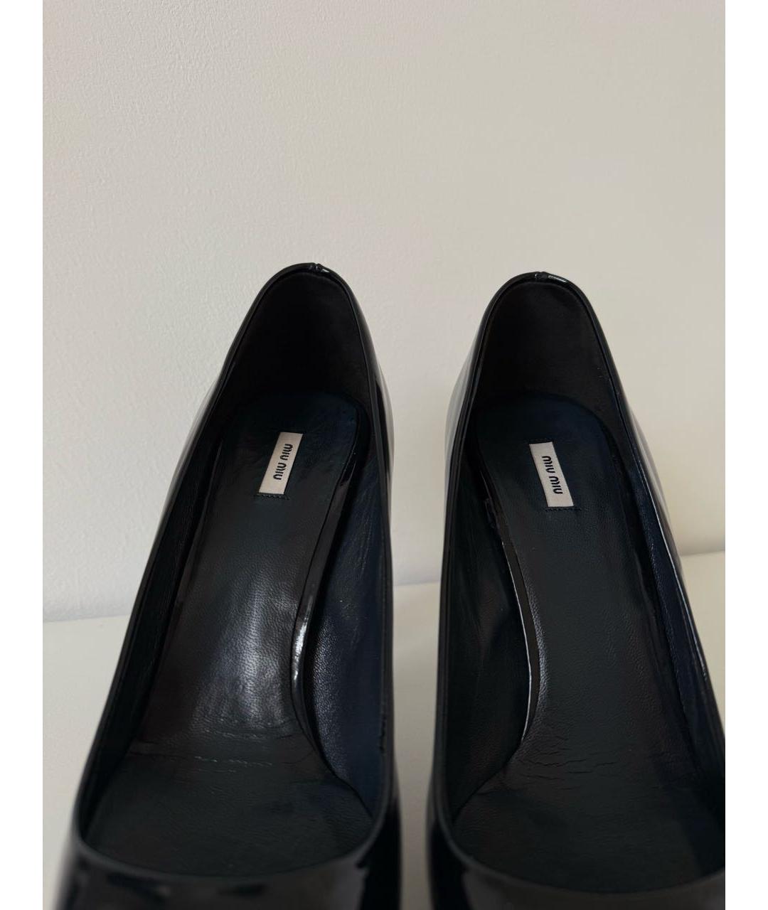 MIU MIU Черные туфли из лакированной кожи, фото 5