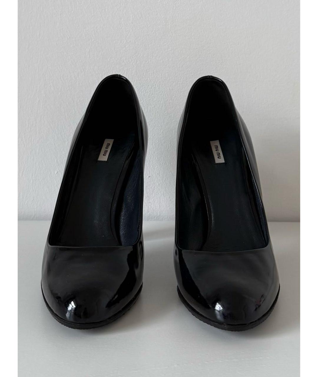 MIU MIU Черные туфли из лакированной кожи, фото 2