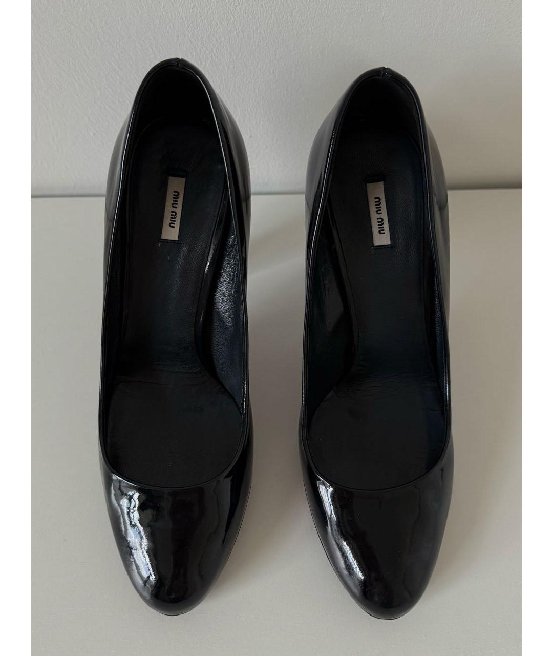 MIU MIU Черные туфли из лакированной кожи, фото 6