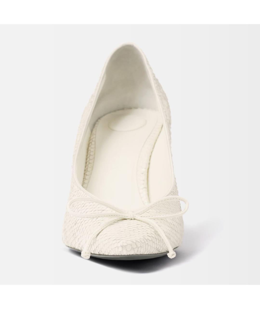JACQUEMUS Белые кожаные лодочки на низком каблуке, фото 4