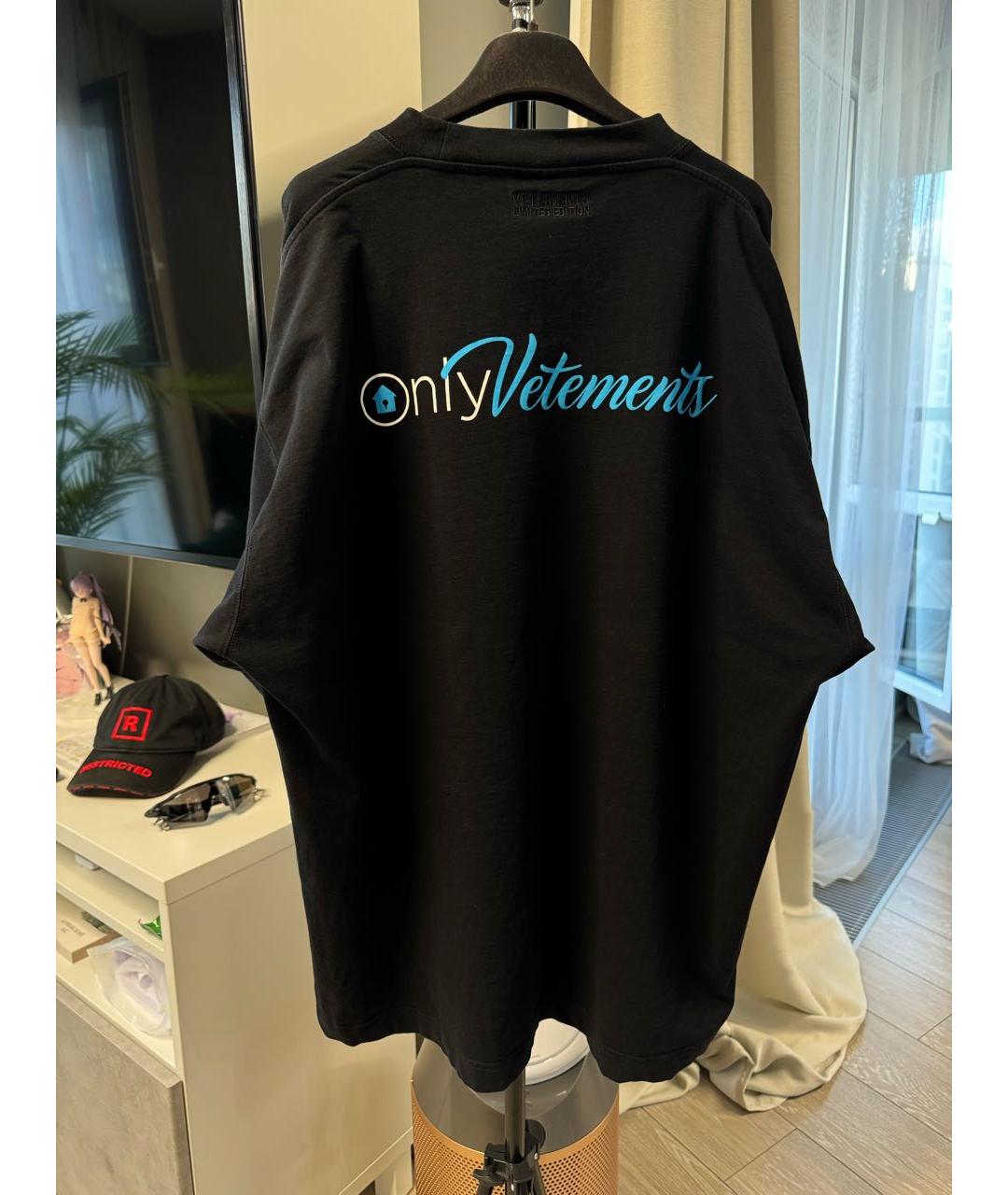 VETEMENTS Черная хлопковая футболка, фото 2