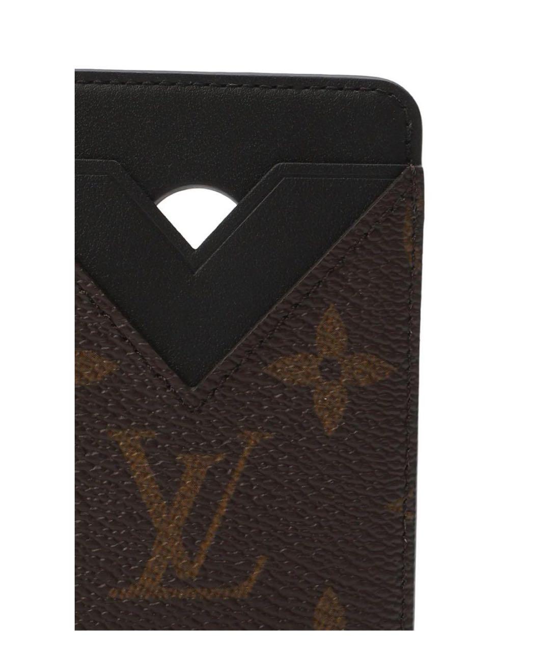 LOUIS VUITTON Коричневый кожаный кардхолдер, фото 4