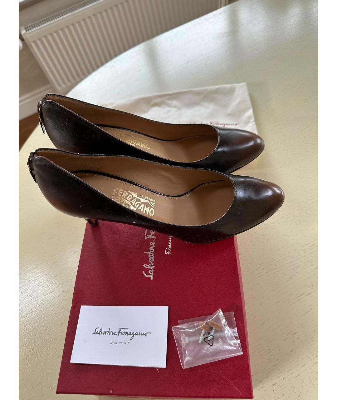 FERRAGAMO Коричневые кожаные туфли, фото 5