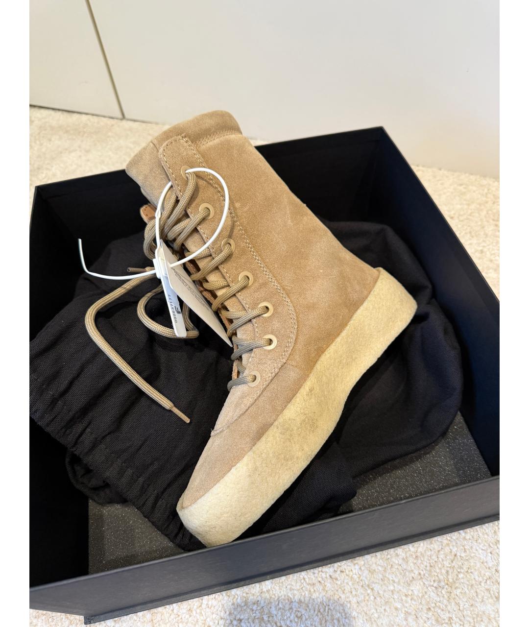 YEEZY Бежевые замшевые ботинки, фото 3