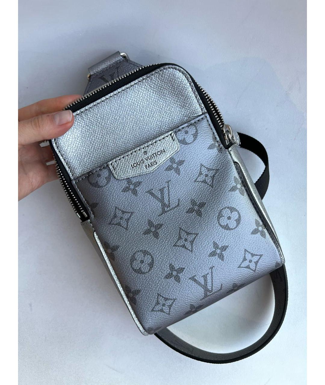 LOUIS VUITTON Серебряная сумка на плечо, фото 4
