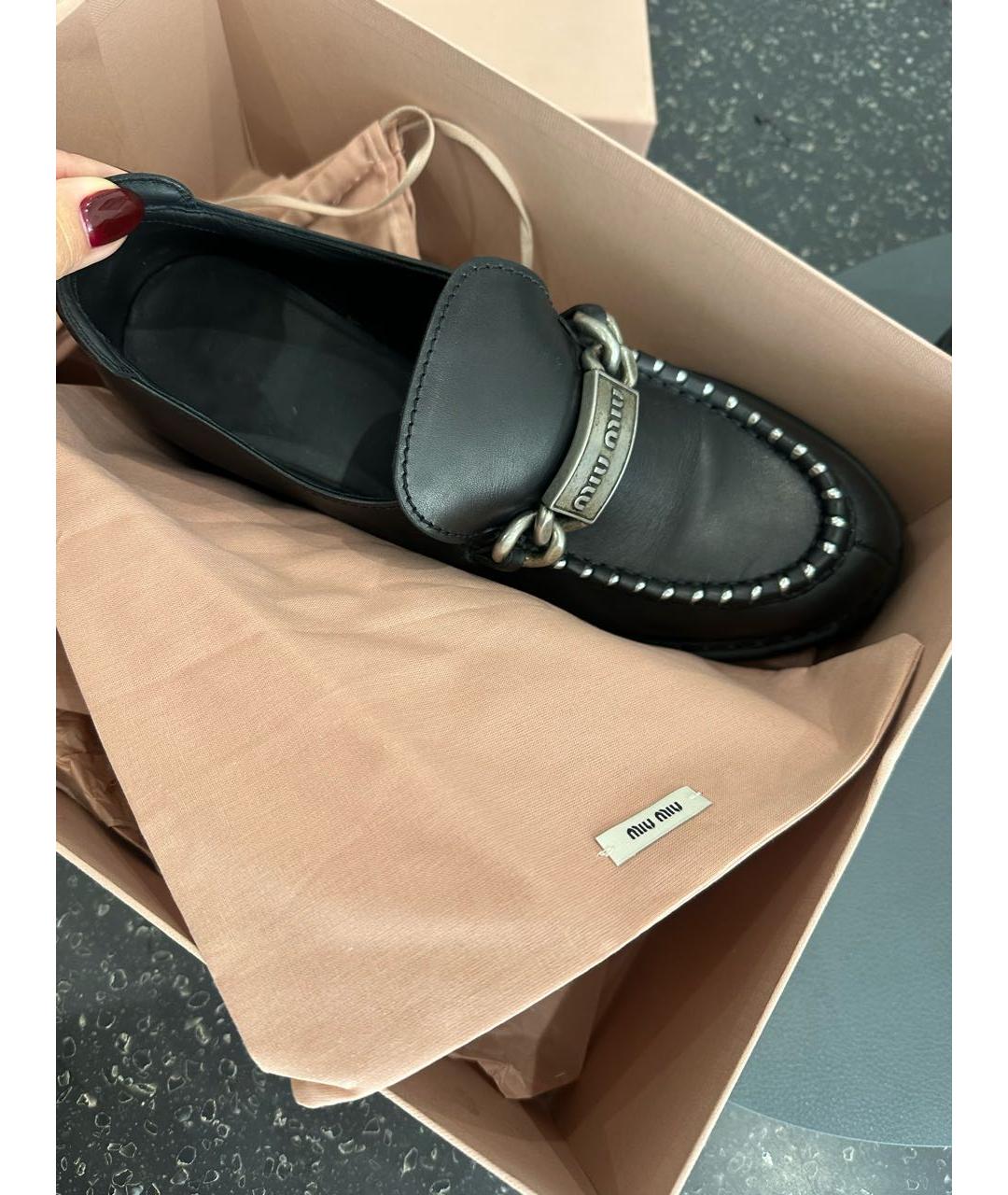 MIU MIU Черные кожаные лоферы, фото 5