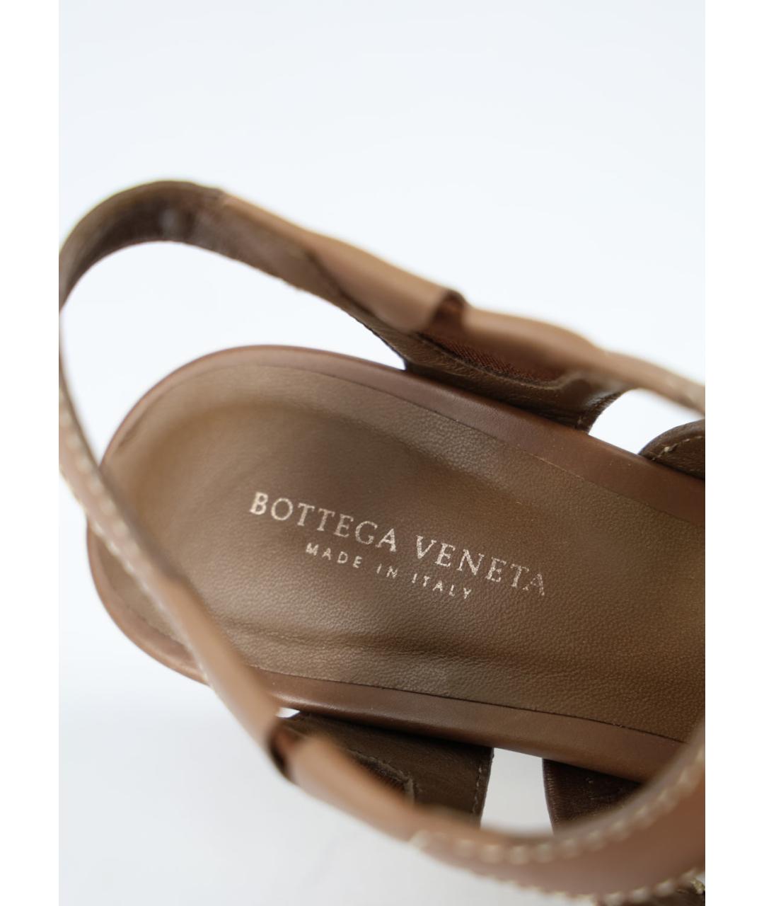 BOTTEGA VENETA Коричневые кожаные босоножки, фото 3