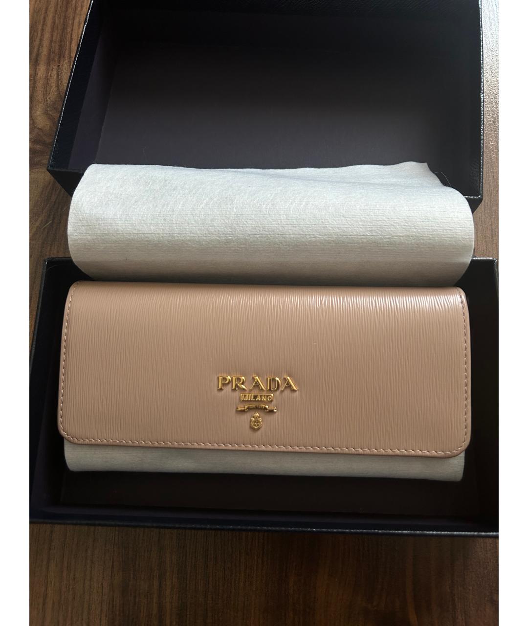 PRADA Бежевый кожаный кошелек, фото 6