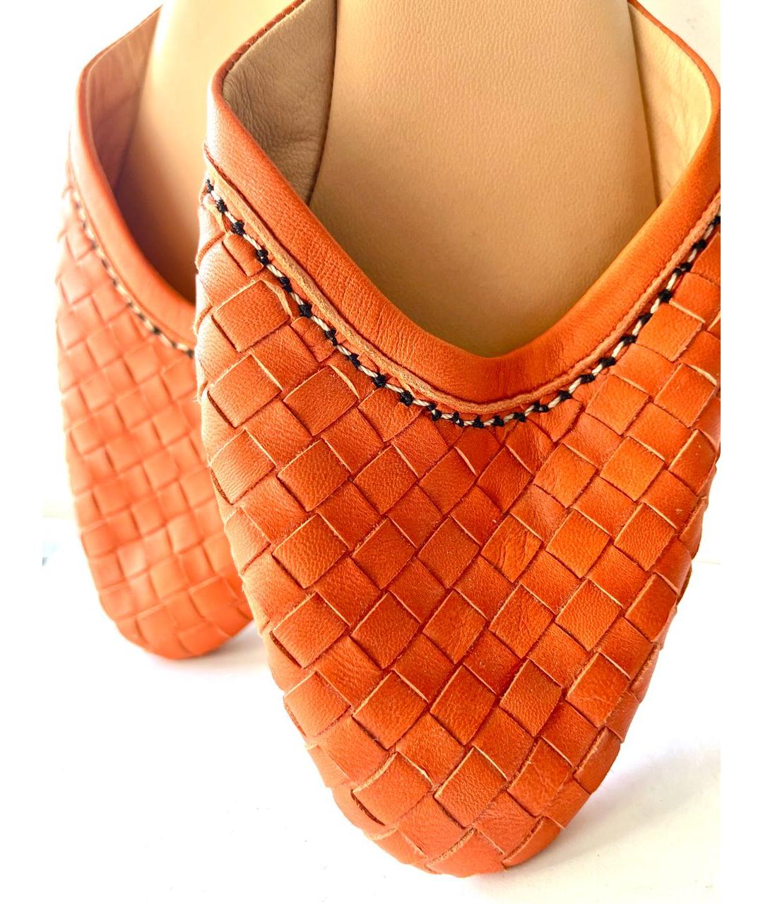 BOTTEGA VENETA Оранжевые кожаные мюли, фото 6