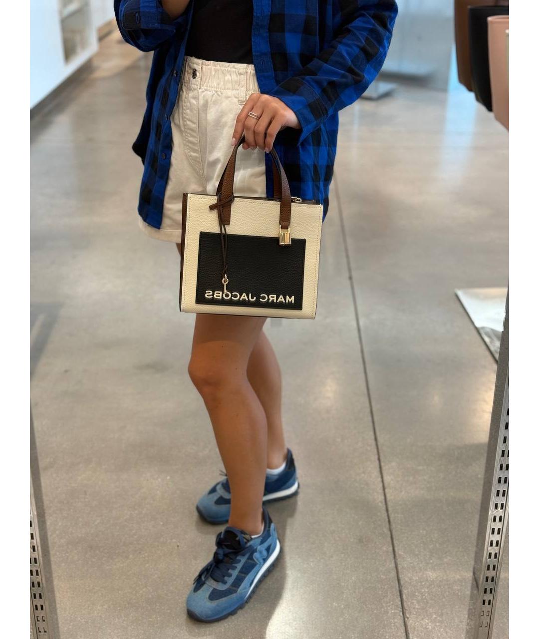 MARC JACOBS Кожаная сумка с короткими ручками, фото 8
