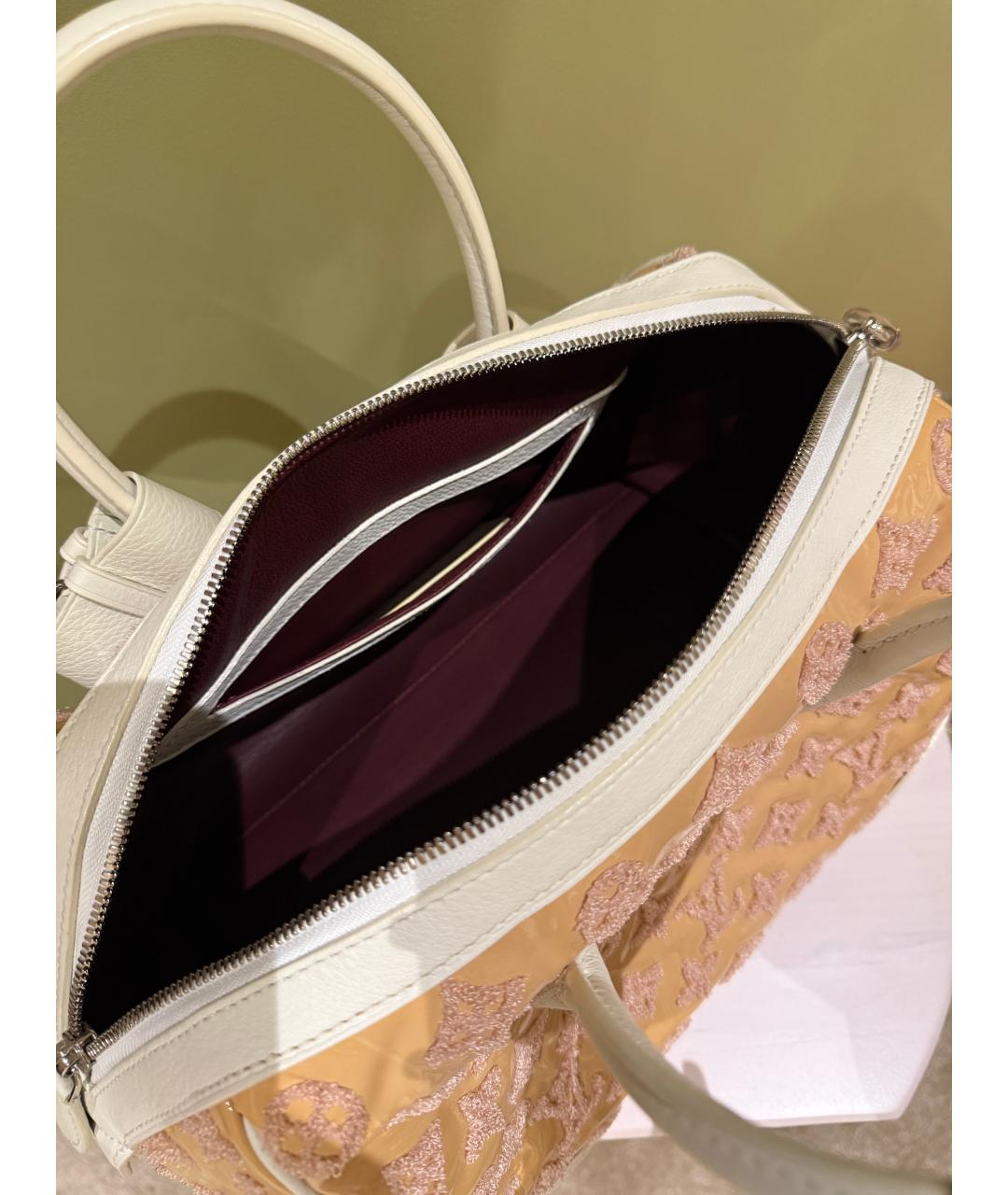 LOUIS VUITTON Бежевая кожаная сумка с короткими ручками, фото 4