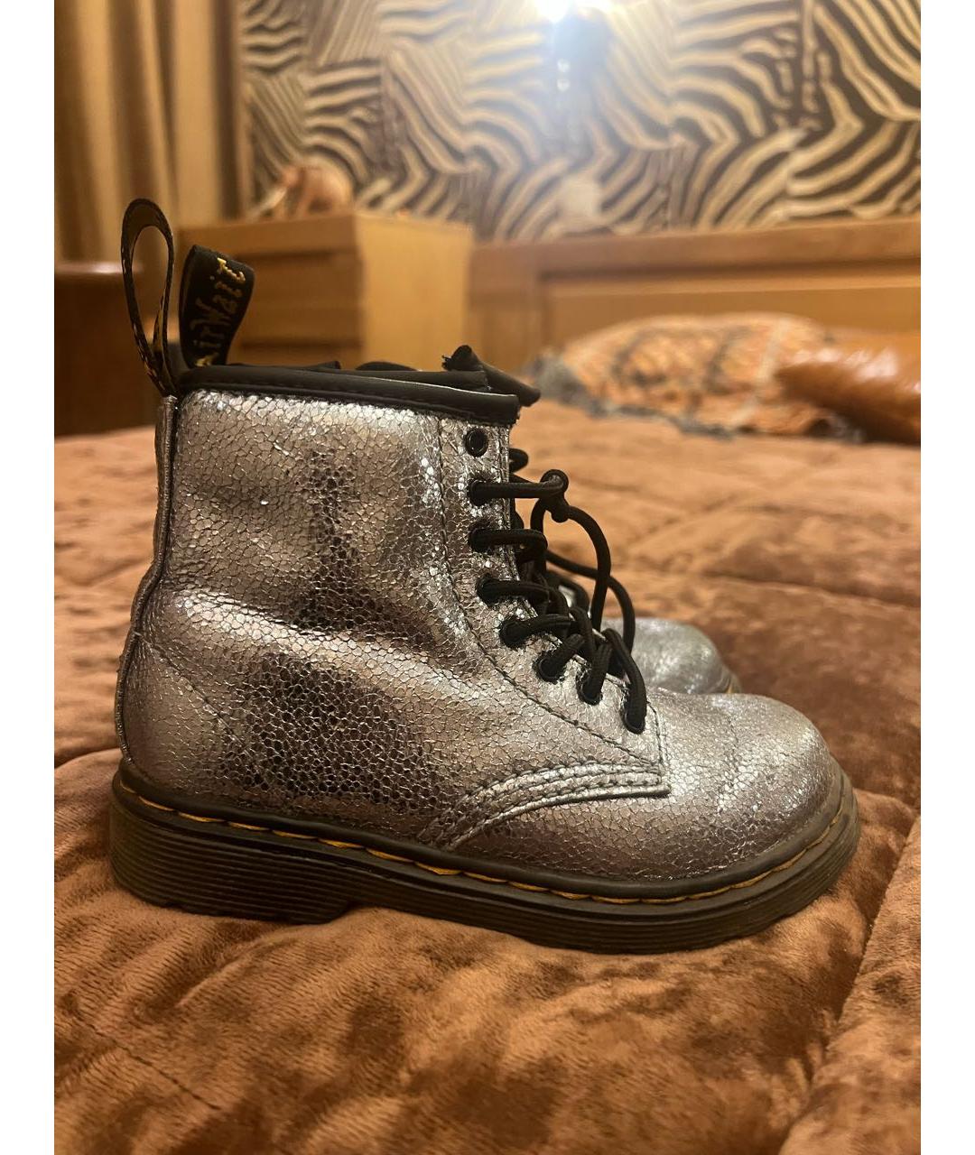 DR. MARTENS KIDS Серебряные ботинки, фото 5