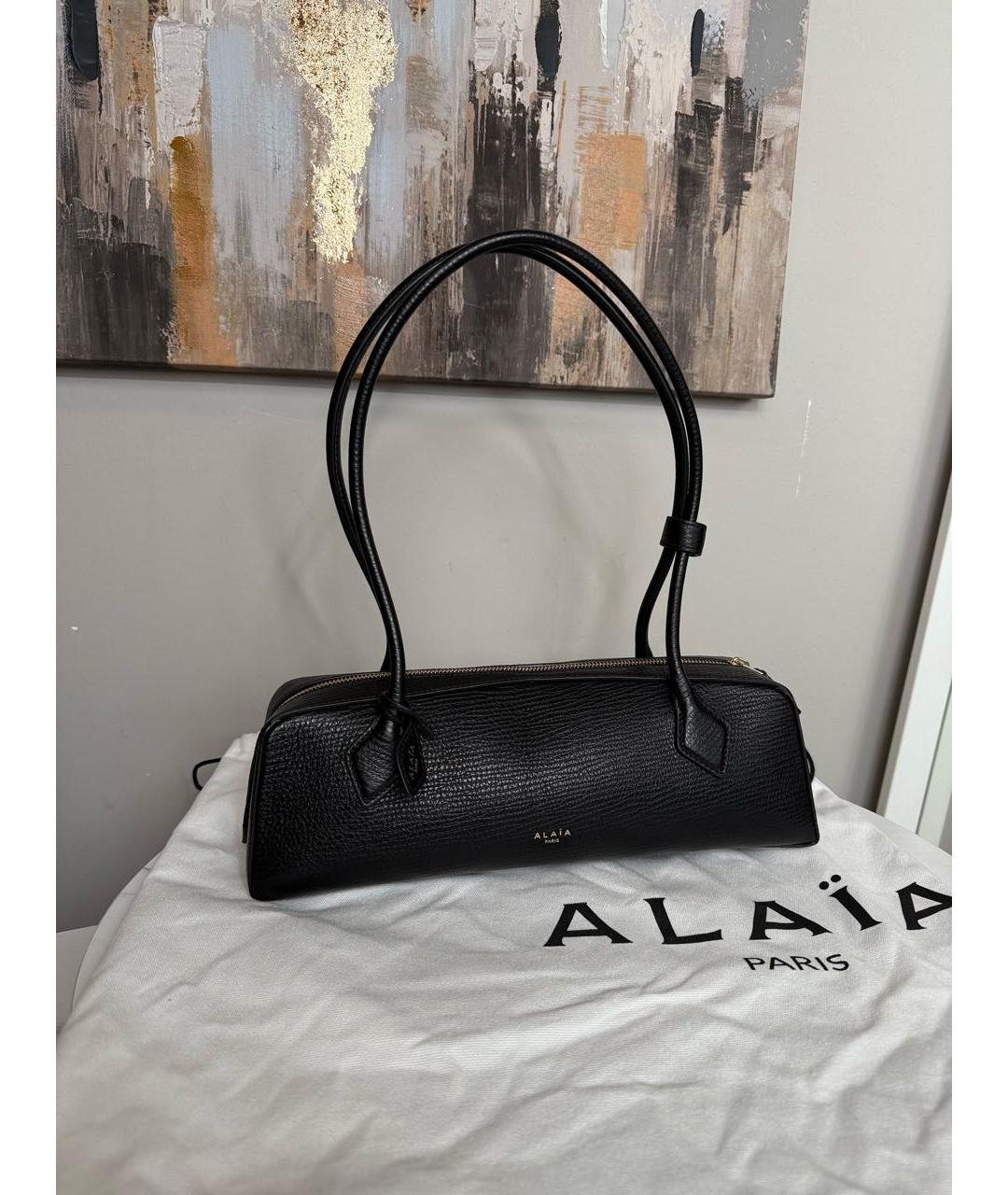 ALAIA Черная кожаная сумка с короткими ручками, фото 8