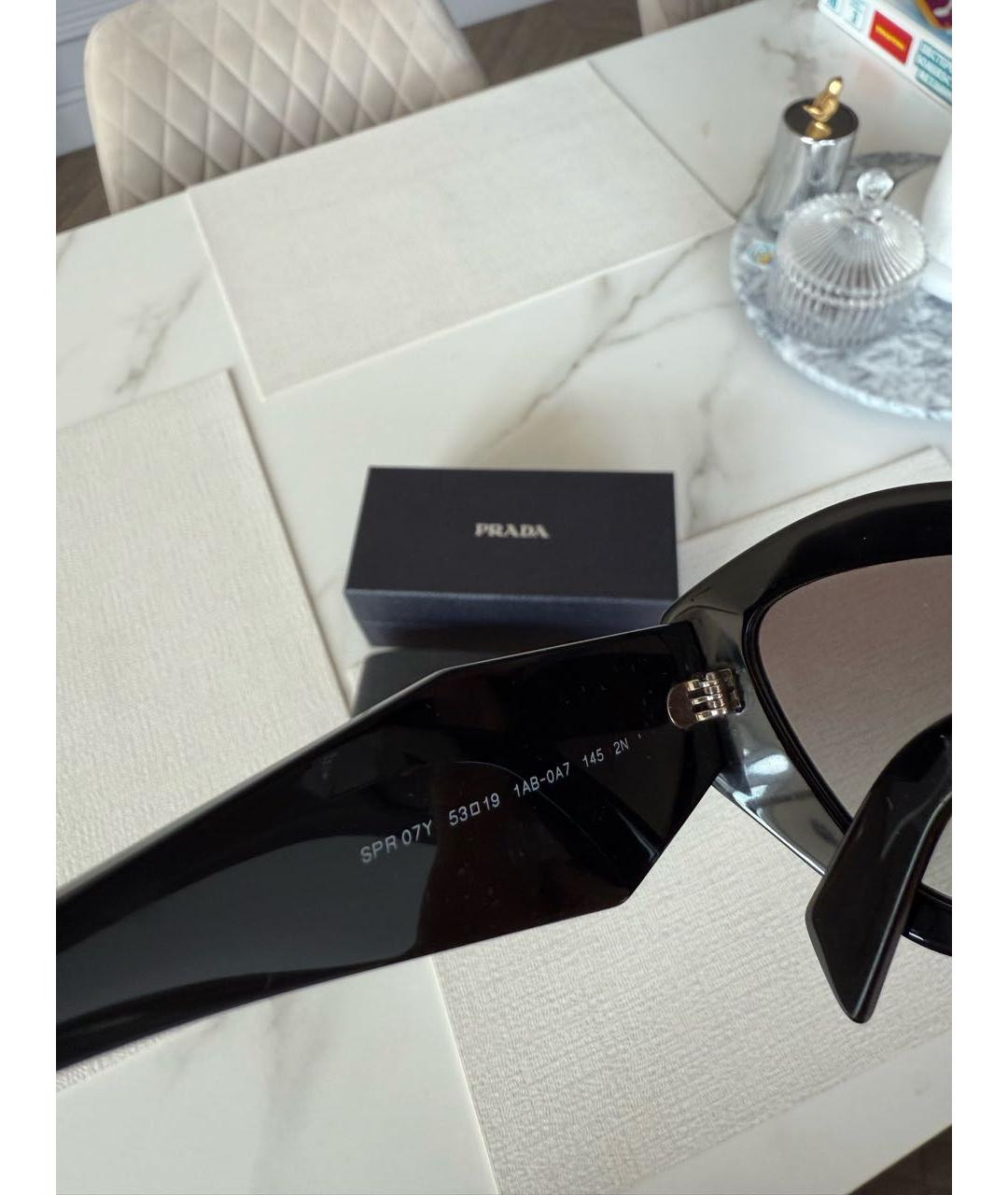 PRADA Черные пластиковые солнцезащитные очки, фото 4