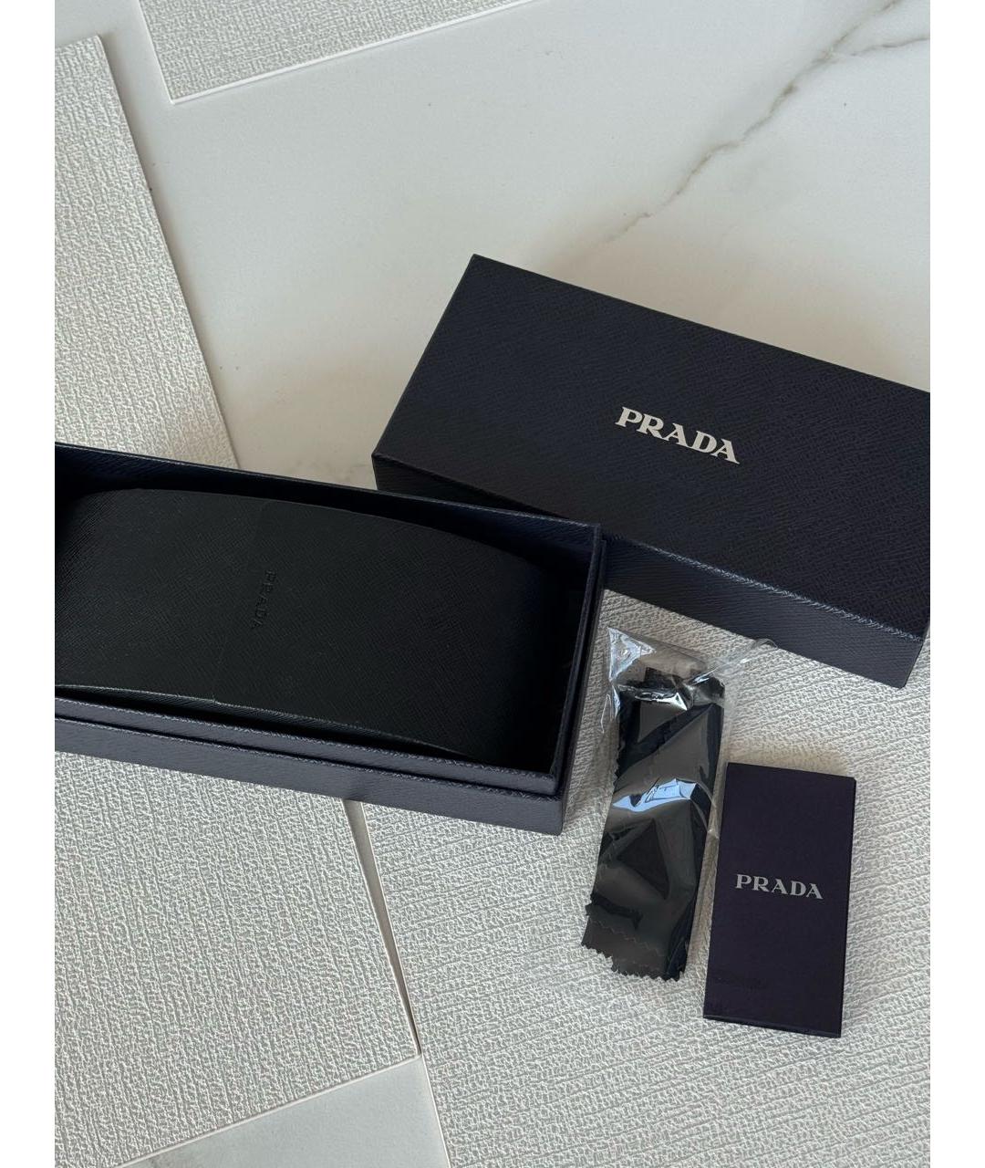 PRADA Черные пластиковые солнцезащитные очки, фото 6