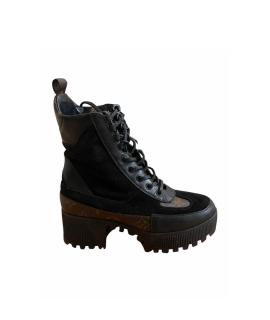 LOUIS VUITTON Ботинки