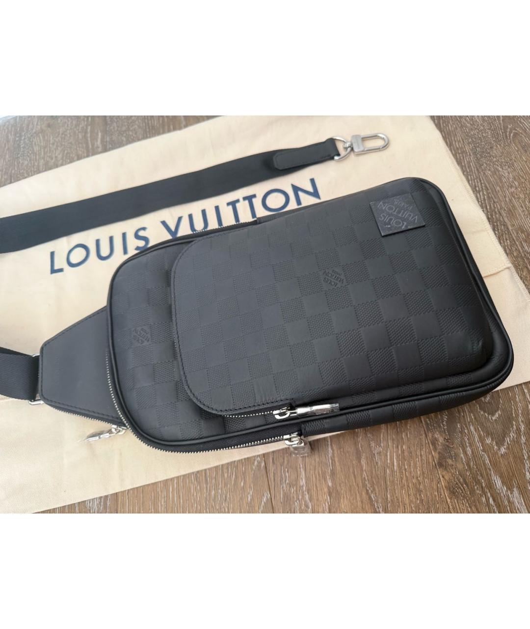 LOUIS VUITTON Черная кожаная поясная сумка, фото 2