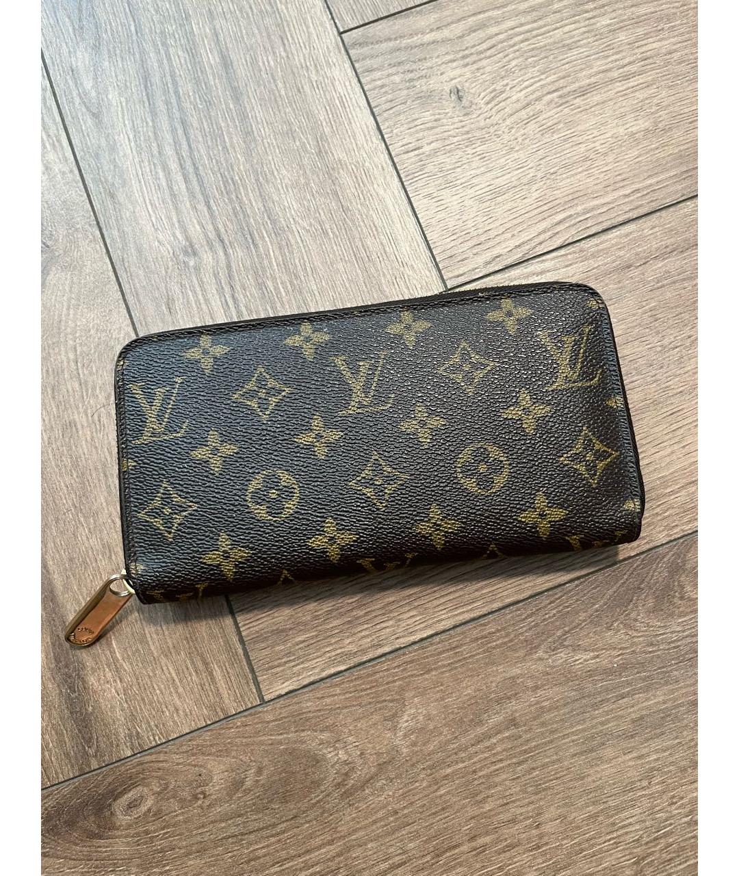 LOUIS VUITTON Коричневый кожаный кошелек, фото 2