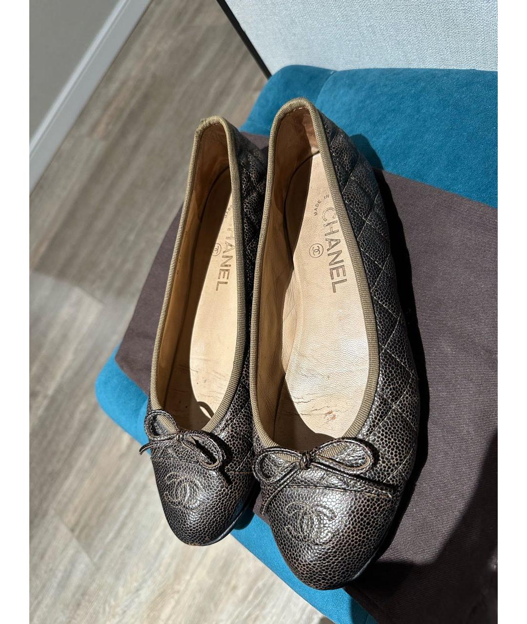 CHANEL Коричневые кожаные балетки, фото 3