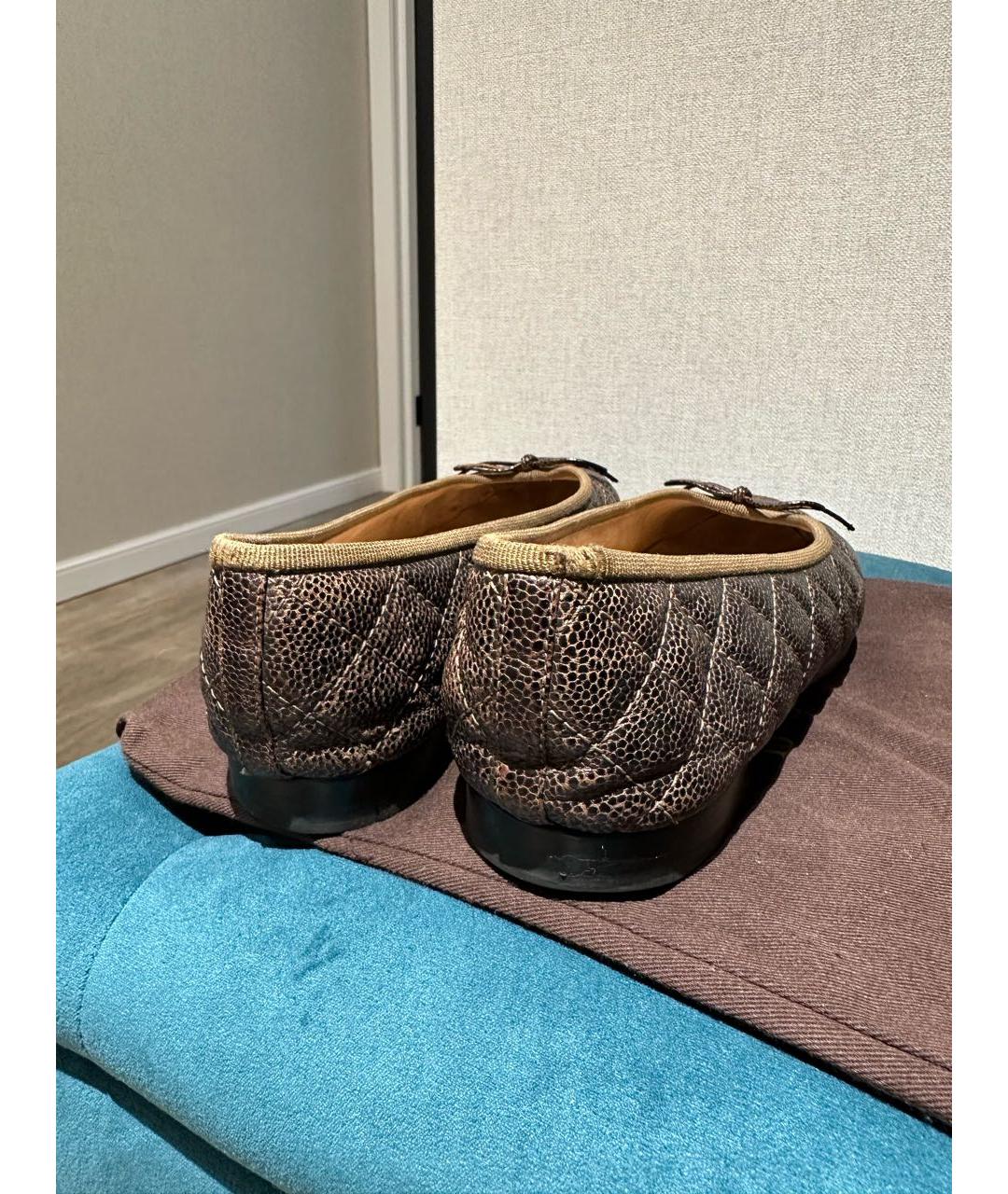 CHANEL Коричневые кожаные балетки, фото 4