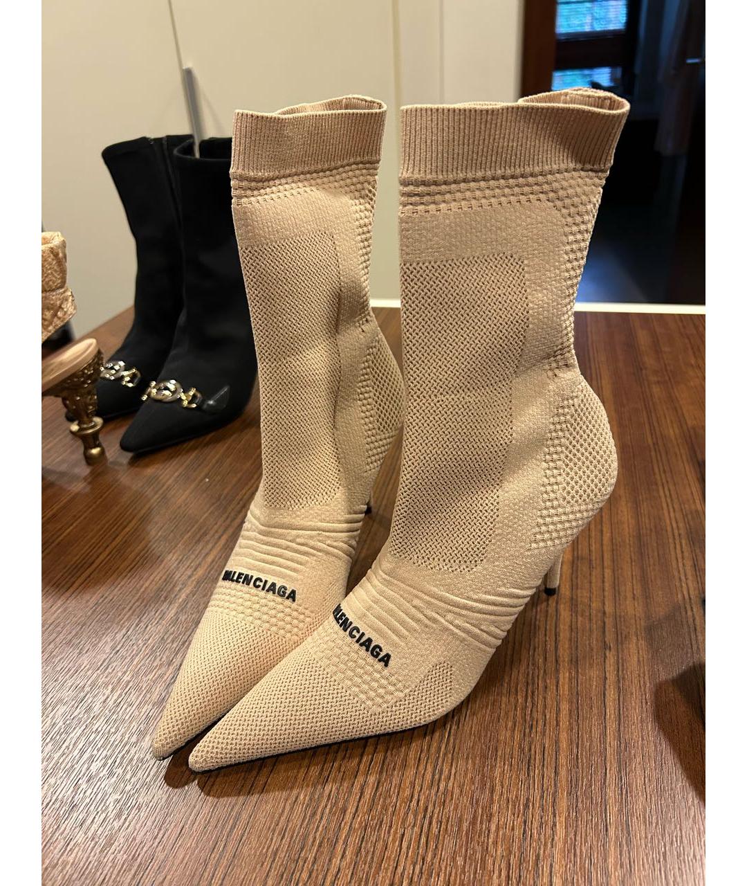 BALENCIAGA Бежевые синтетические ботильоны, фото 3
