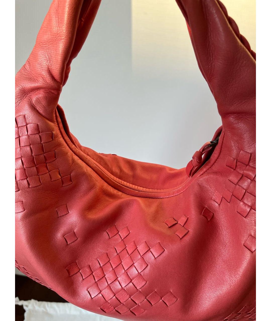 BOTTEGA VENETA Коралловая кожаная сумка с короткими ручками, фото 6
