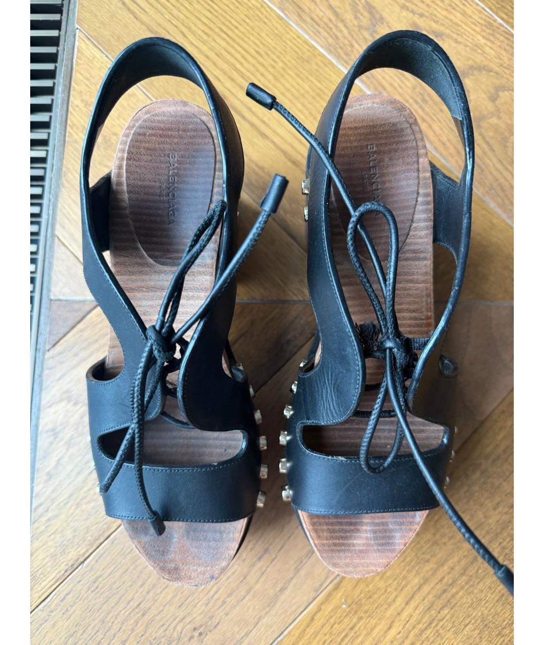 BALENCIAGA Черные кожаные босоножки, фото 2