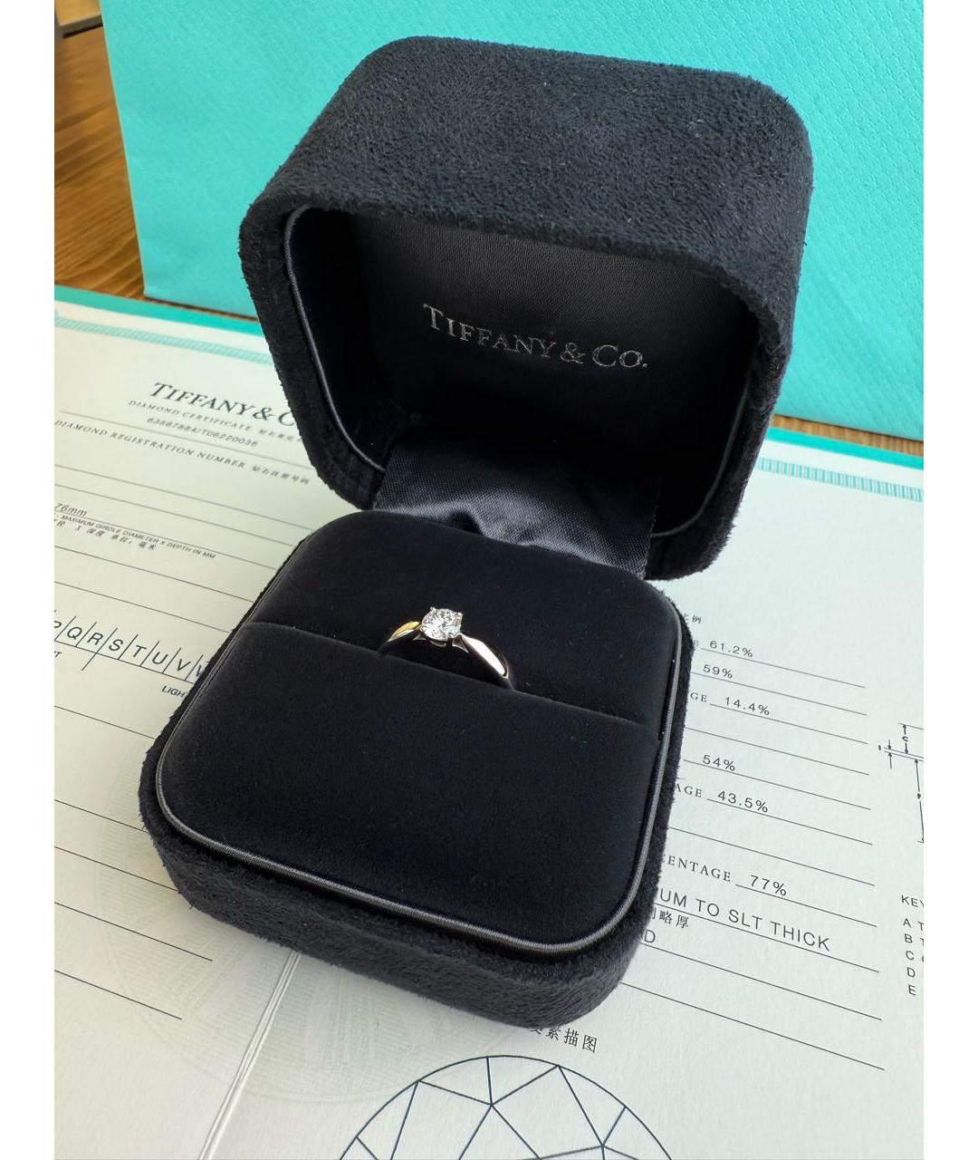 TIFFANY&CO Белое платиновое кольцо, фото 4