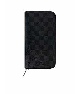 LOUIS VUITTON Кошелек
