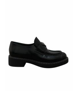 PRADA Лоферы