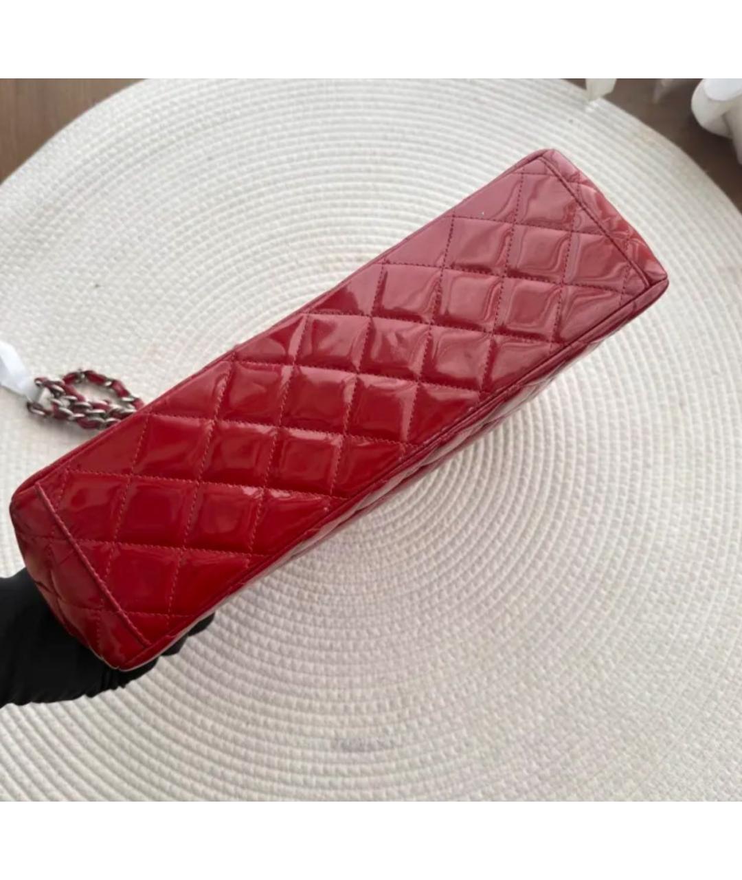 CHANEL Красная сумка через плечо из лакированной кожи, фото 4