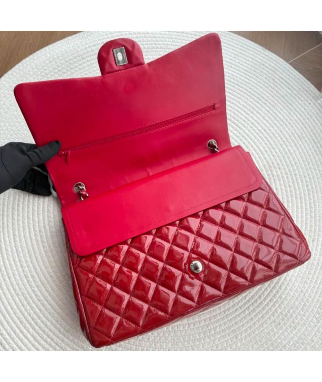 CHANEL Красная сумка через плечо из лакированной кожи, фото 5