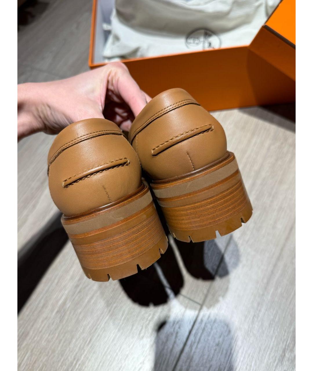 HERMES Оранжевое кожаные лоферы, фото 4
