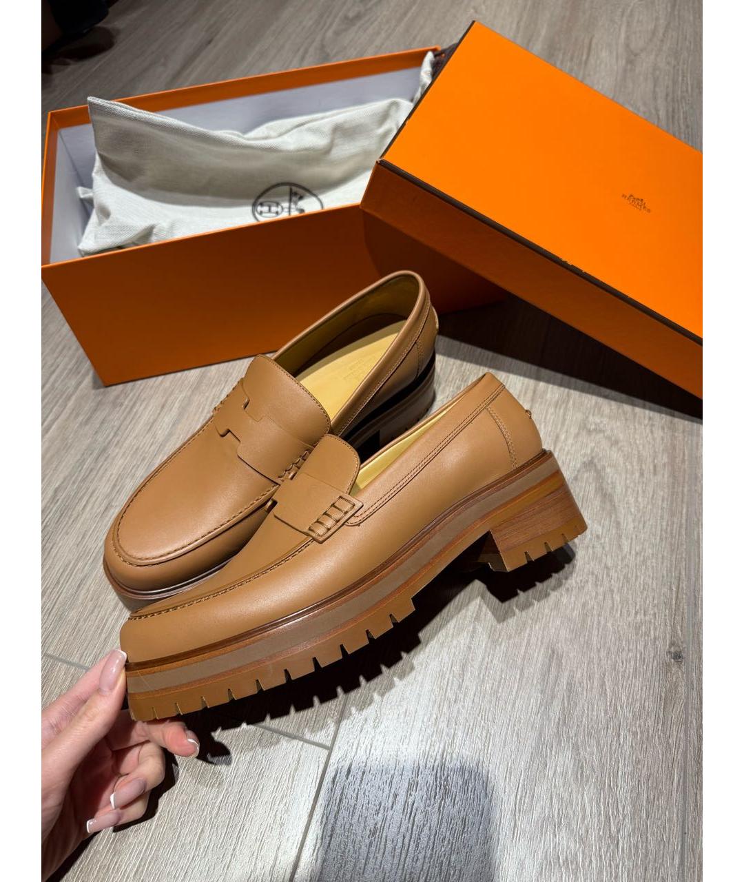HERMES Оранжевое кожаные лоферы, фото 8