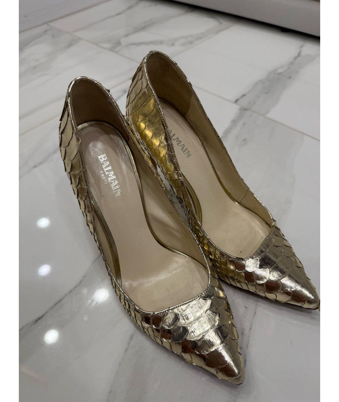 BALMAIN Золотые туфли из экзотической кожи, фото 3