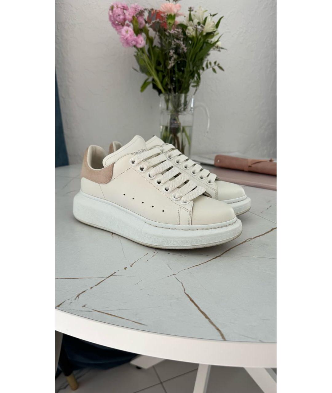 ALEXANDER MCQUEEN Белые кожаные кеды, фото 4