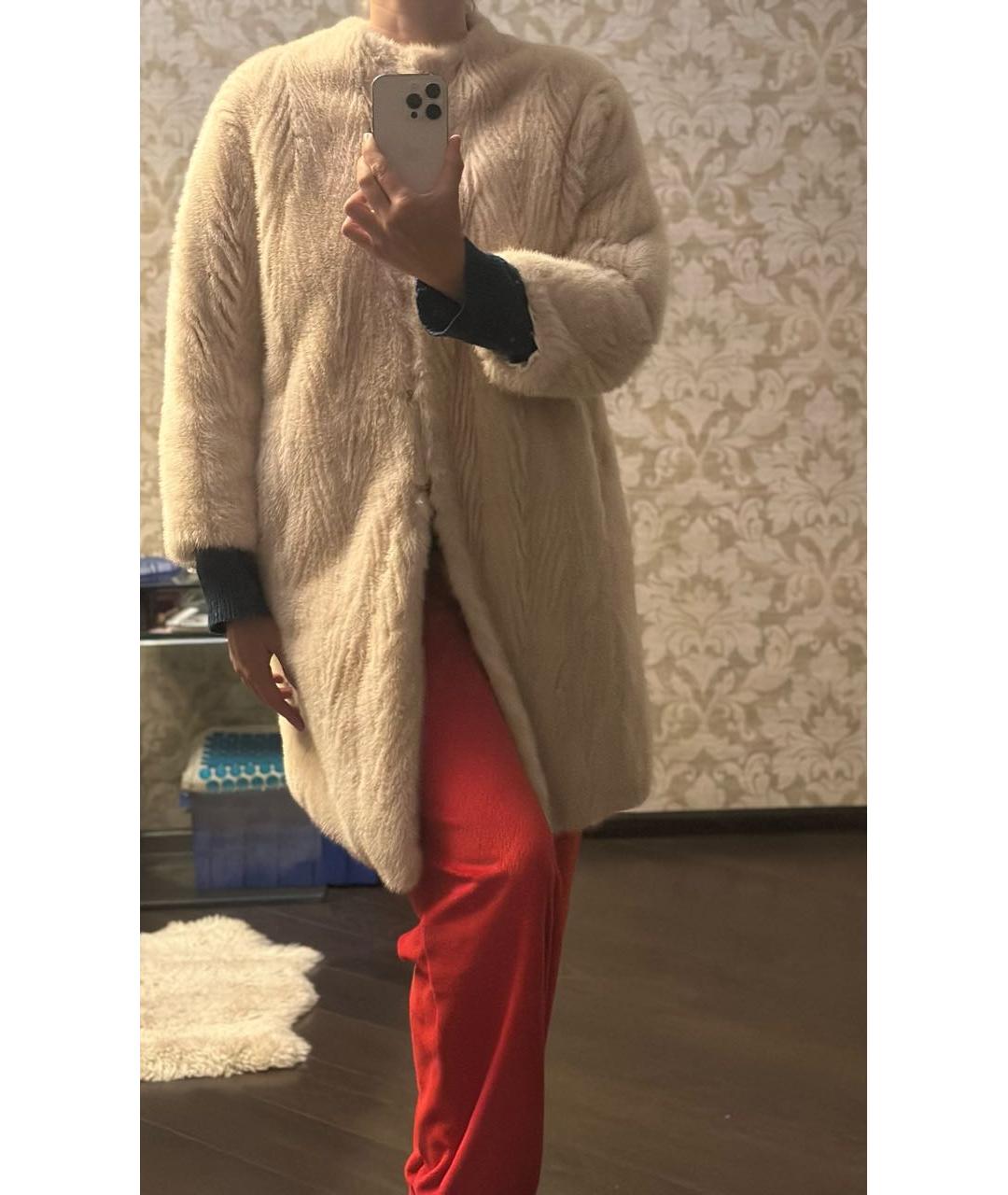PRADA Розовая меховая шуба, фото 4