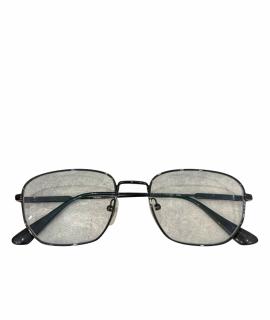 PRADA Очки и оправы