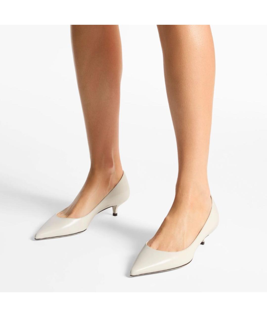JIMMY CHOO Белые кожаные лодочки на низком каблуке, фото 2