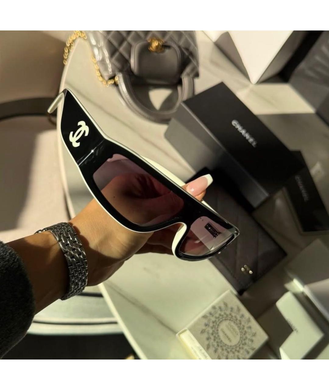 CHANEL Черные пластиковые солнцезащитные очки, фото 2